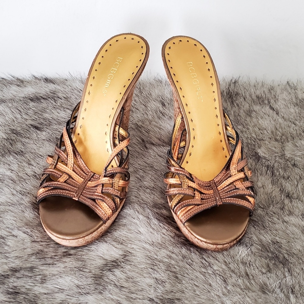 [ BCBG Girls ] Metallic Open Toe Cork Heels